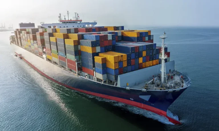 Tipos de buques de carga y su impacto en la logística internacional